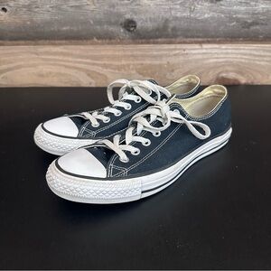 Converse All Star Casual Lace Up Low Ox Sneakers Black Women’s 9 Men’s 7